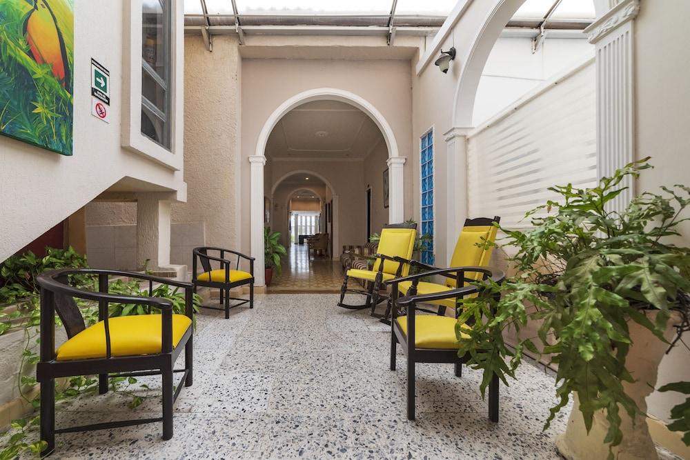Ayenda Hotel Virrey 76 Barranquilla  Buitenkant foto